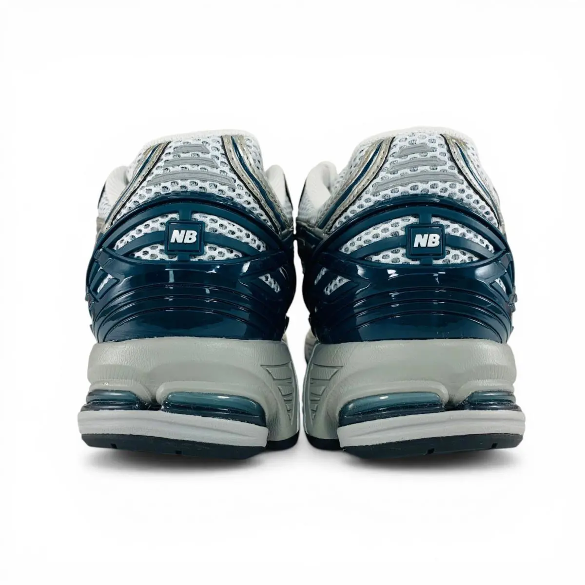 New Balance shoes - New Balance 1906R - U1906RCE - Silver 17