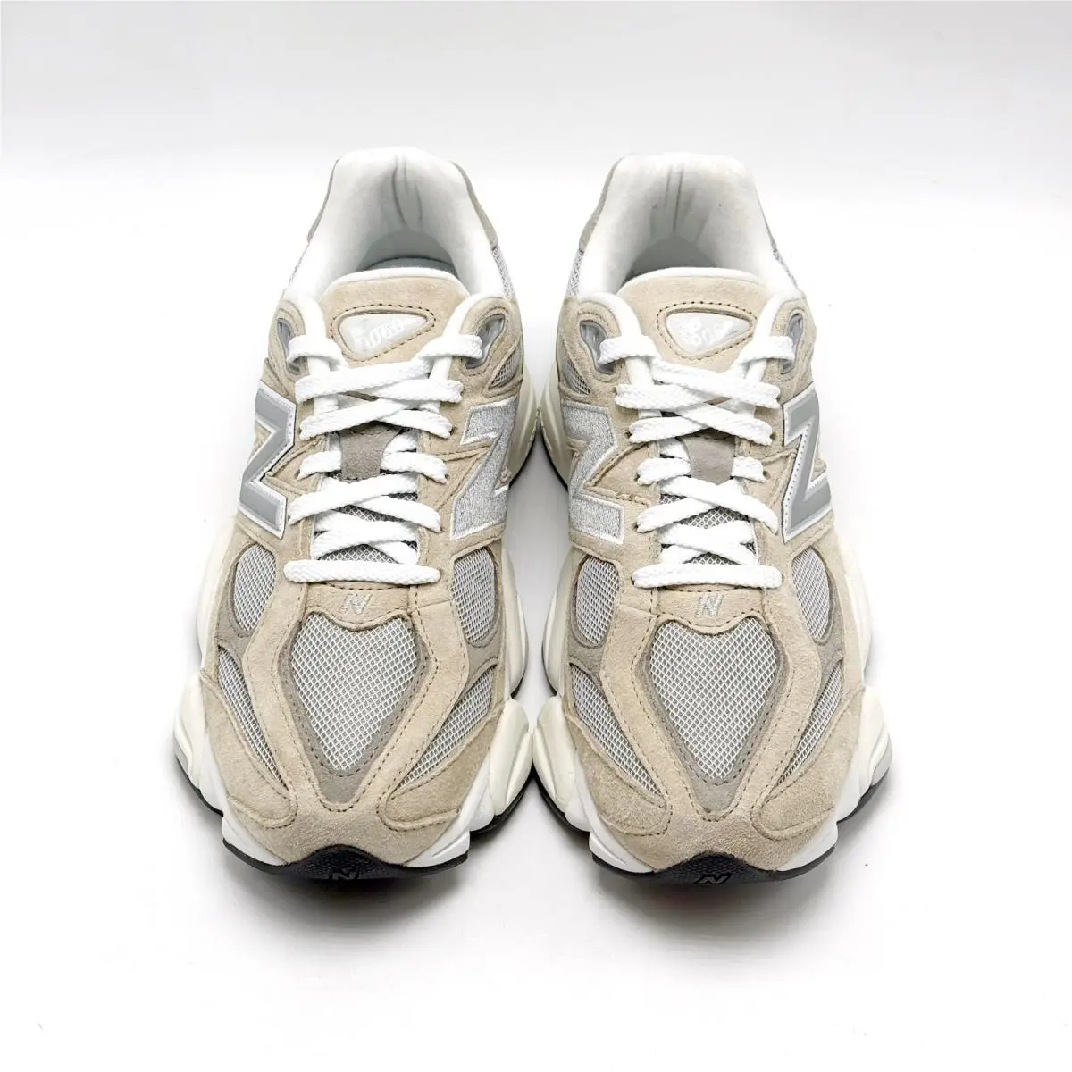 New Balance shoes - New Balance 9060 - U9060LBD - Beige 1