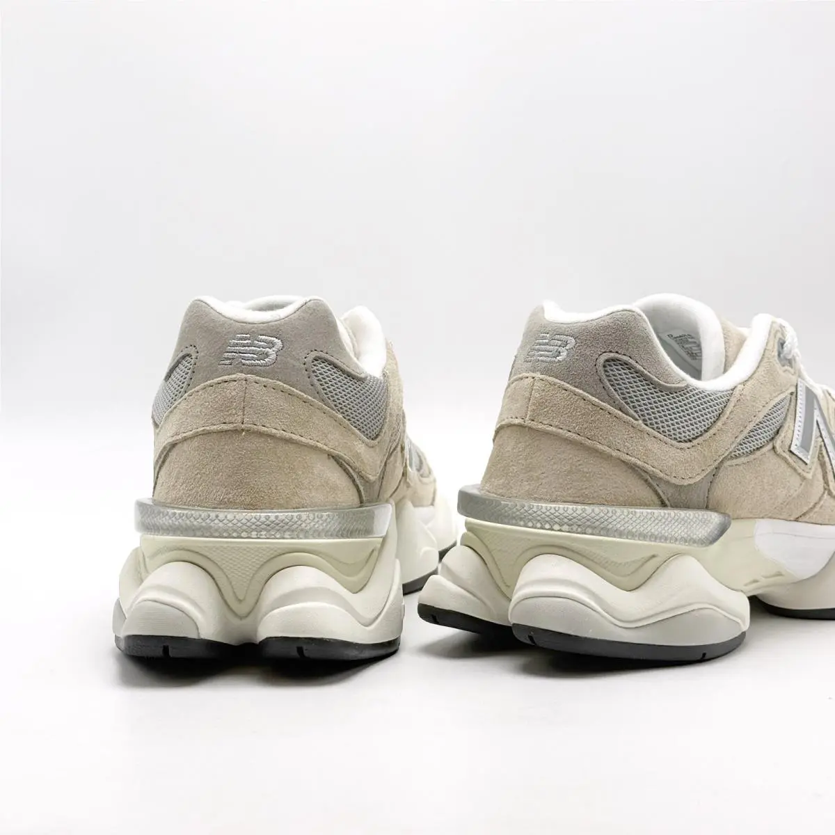 New Balance shoes - New Balance 9060 - U9060LBD - Beige 2