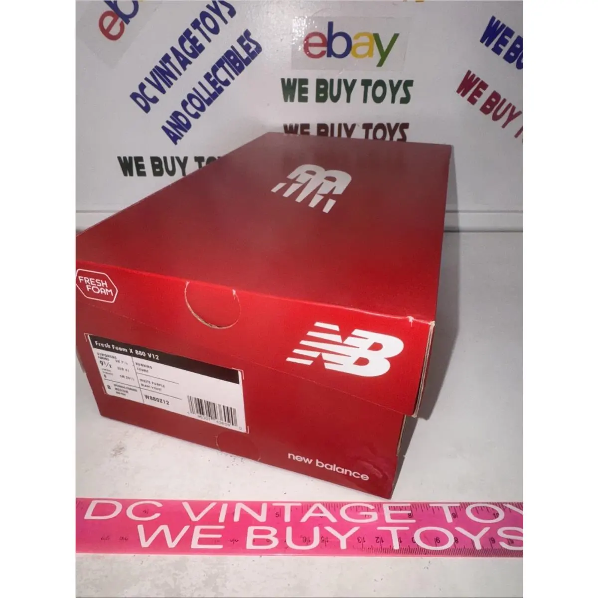 New Balance Fresh Foam X 880 V12 NB Women’s Size 9 Running Shoes White-purple