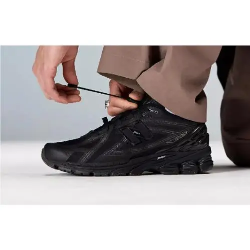 New Balance shoes - New Balance 1906R - U1906RNB - Black 5