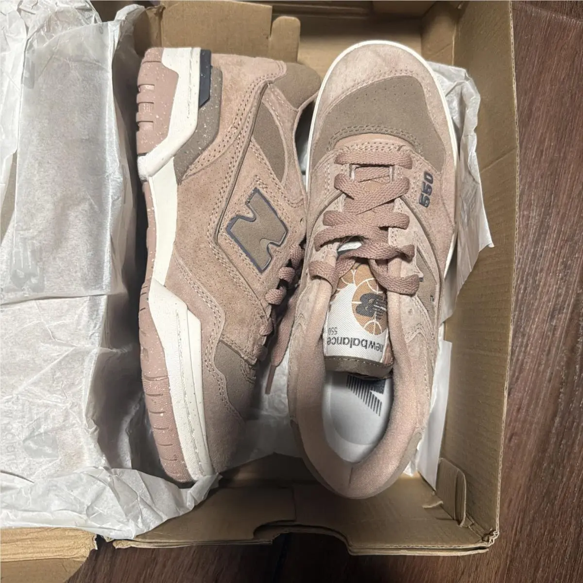 New Balance shoes - New Balance 550 - BBW550RD - Beige 1