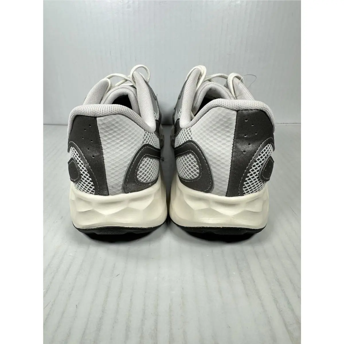 New Balance shoes - New Balance Fresh Foam Arishi - MARISTG4 - Gray 3