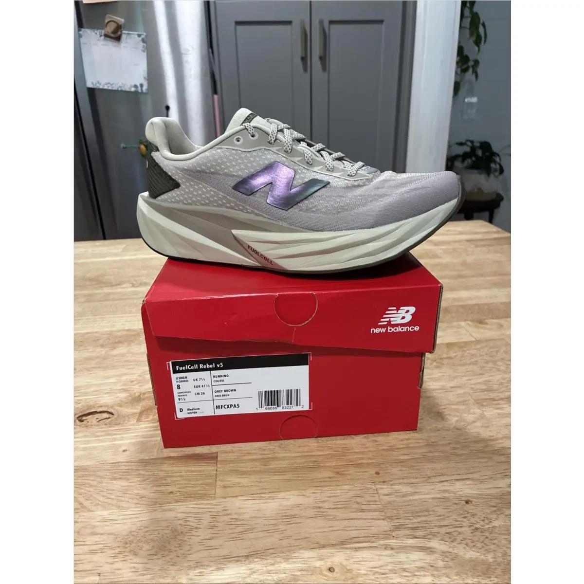 New Balance Fuelcell Rebel V5 Shipyard Arid Stone Silver Metallic Mens 8 W 9.5