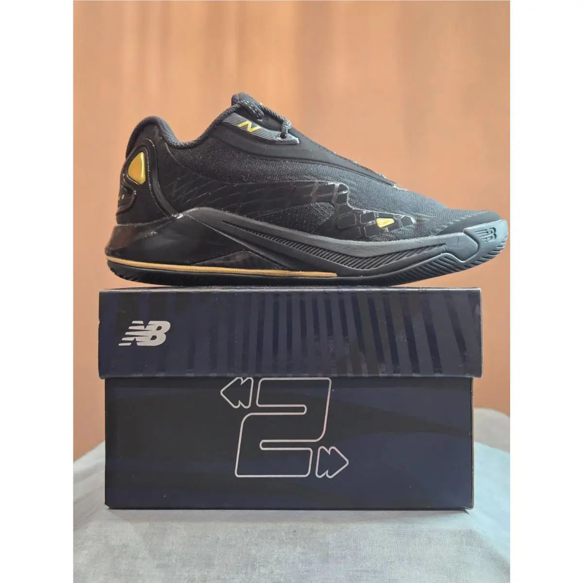 New Balance shoes - New Balance KAWHI 4 - KAWHI - Black/Gold 1