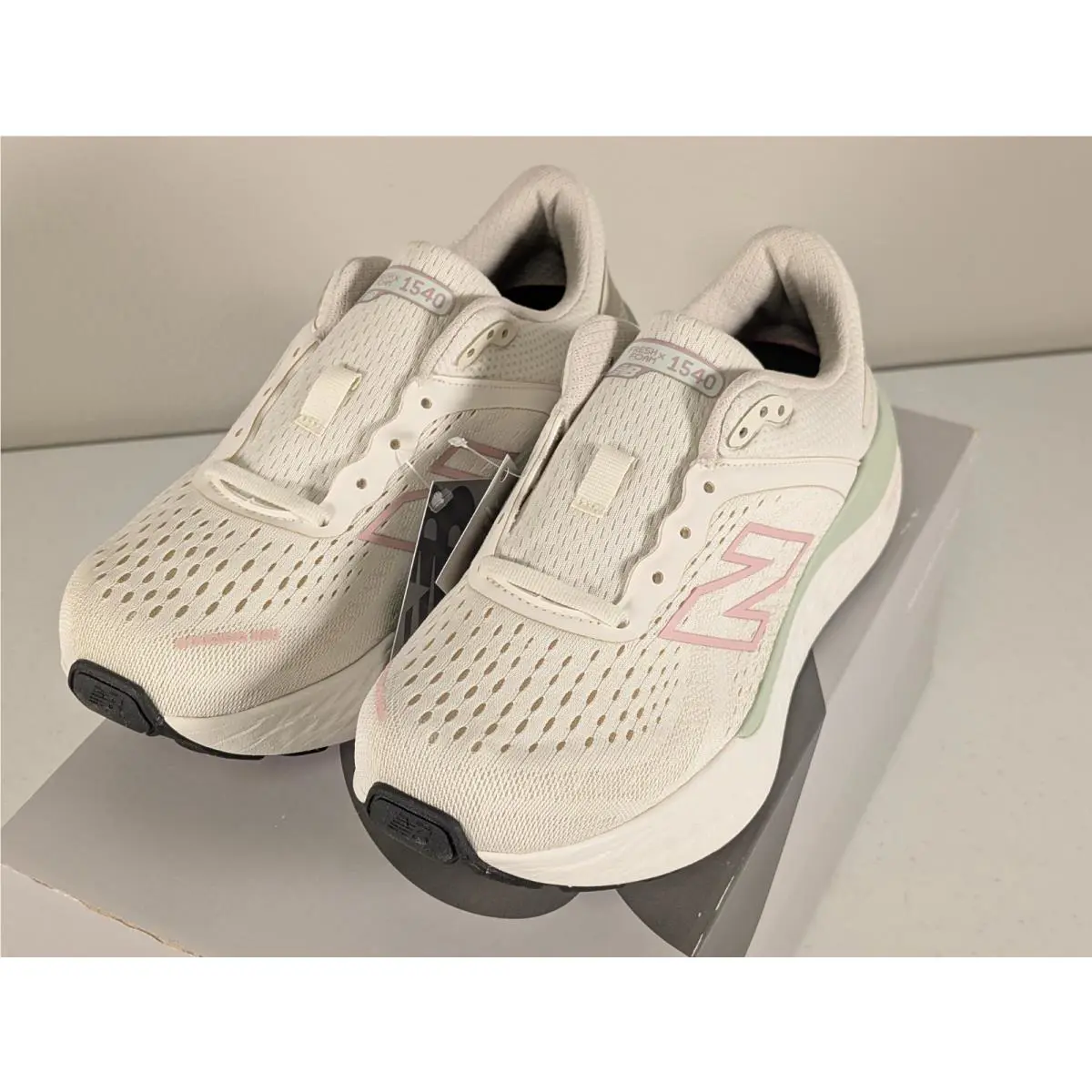 New Balance shoes - W1540TG4 - W1540TG4 - Silver (UPC: 008678938779) 4