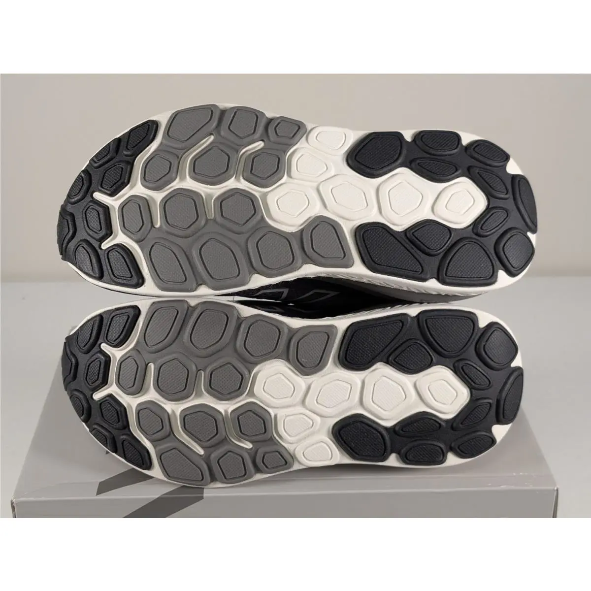 New Balance shoes - New Balance 1540 v4 - W1540BK4 - Black 8