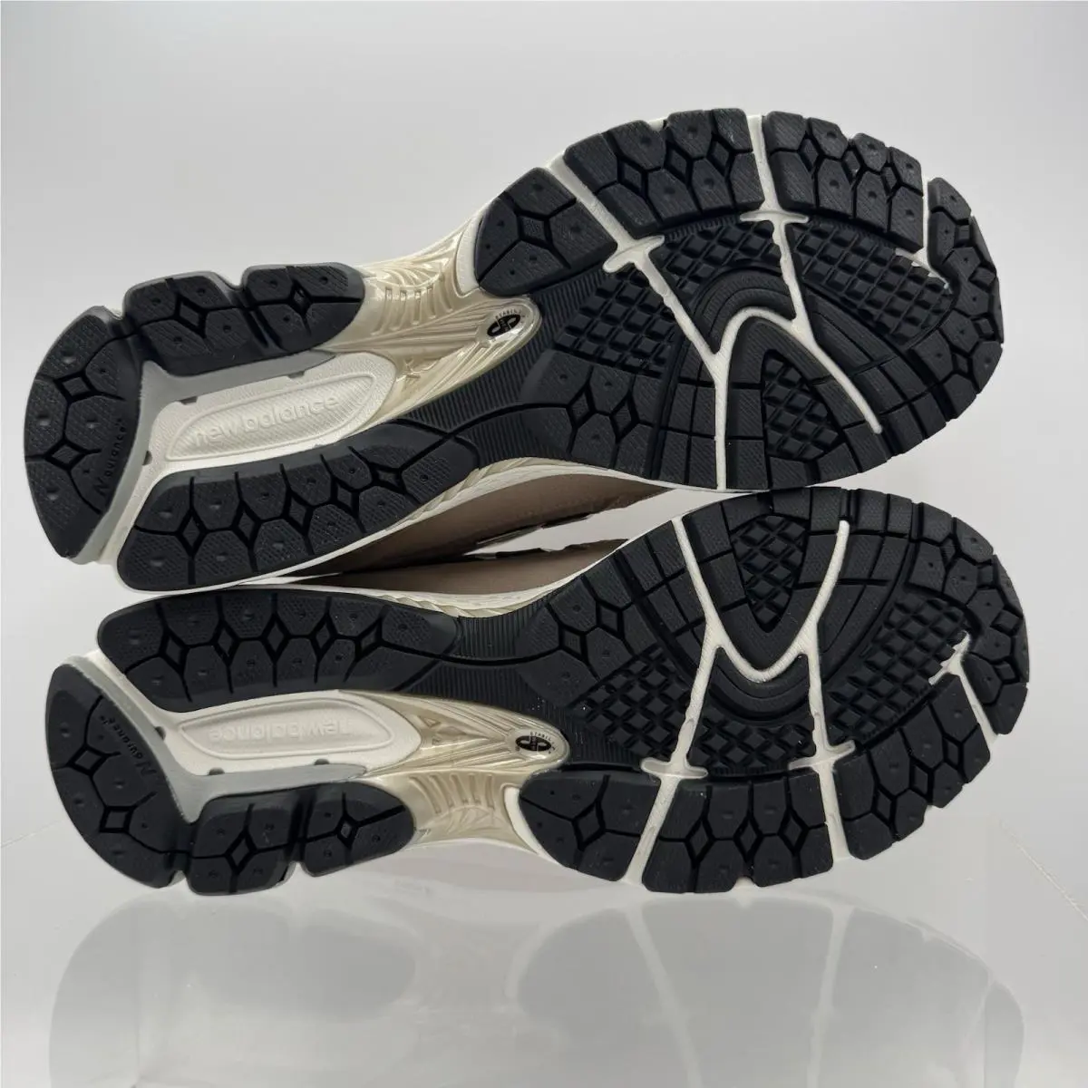 New Balance shoes - New Balance 1906R - M1906RW - Beige 5
