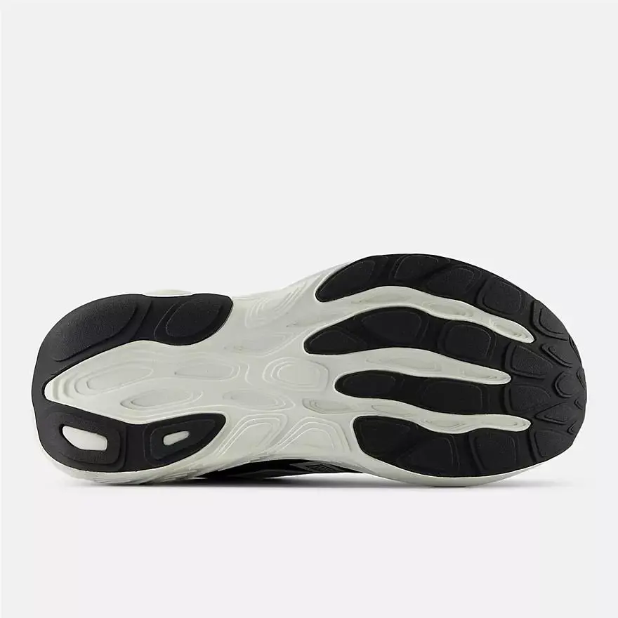 New Balance shoes - New Balance 880 - Black/White 4