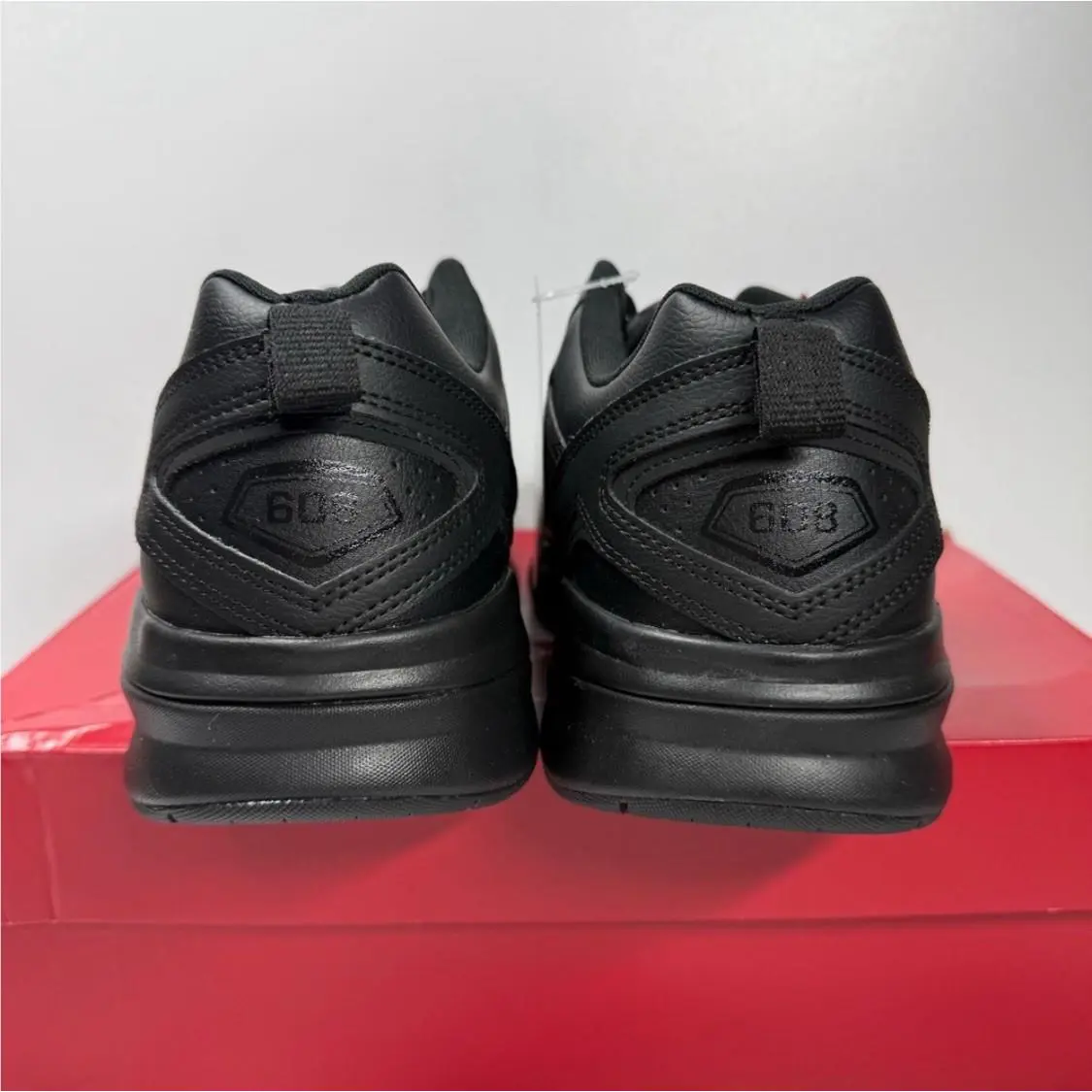 New Balance shoes - New Balance Athleisure 608 V5 - Black 2