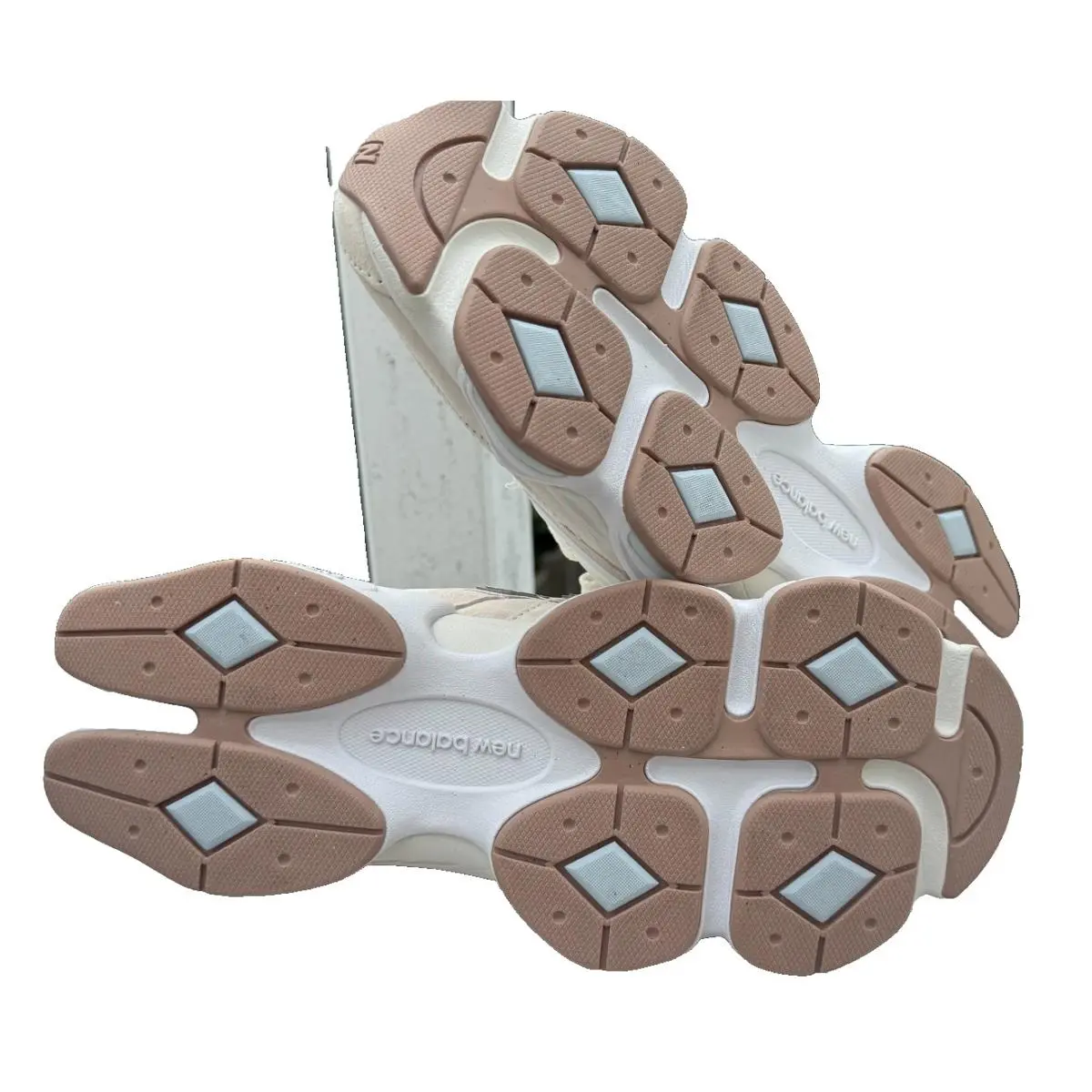New Balance shoes - New Balance 9060 - U9060AUA - Beige 3