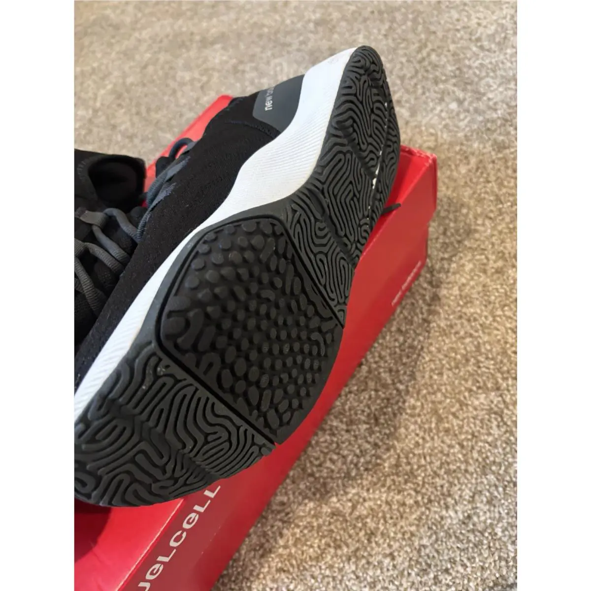 New Balance shoes - New Balance Fuelcell Rebel v2 - Black 4