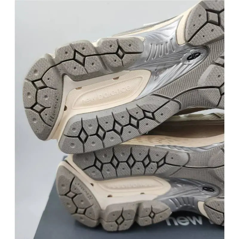 New Balance shoes - grey/beige (UPC: 198686308586) 6