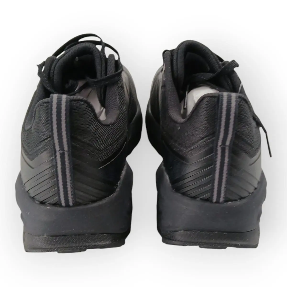 New Balance shoes - New Balance Fresh Foam - Fresh Foam - MTGAROK2 - Black 2