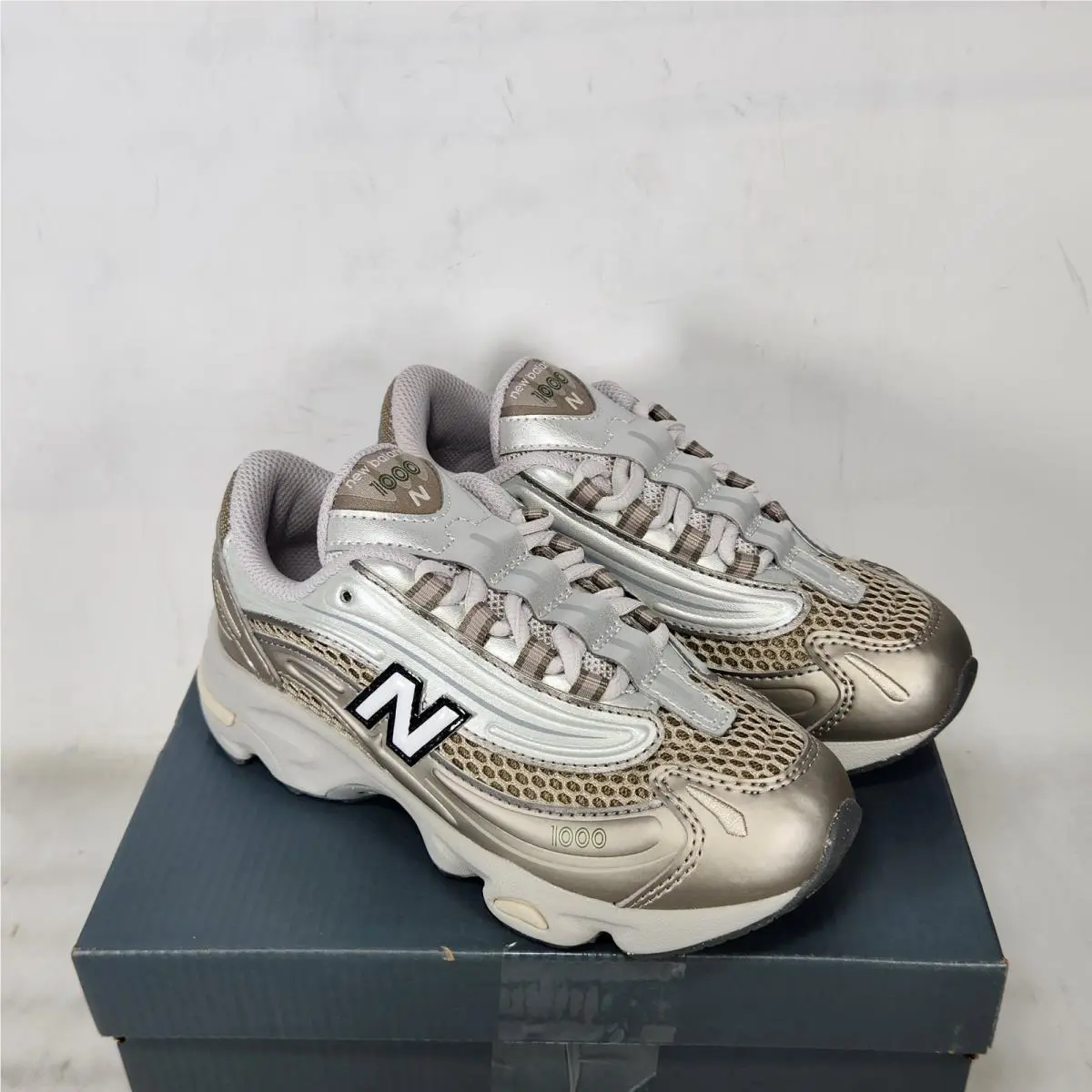 New Balance shoes - New Balance 1000 - Gray 0