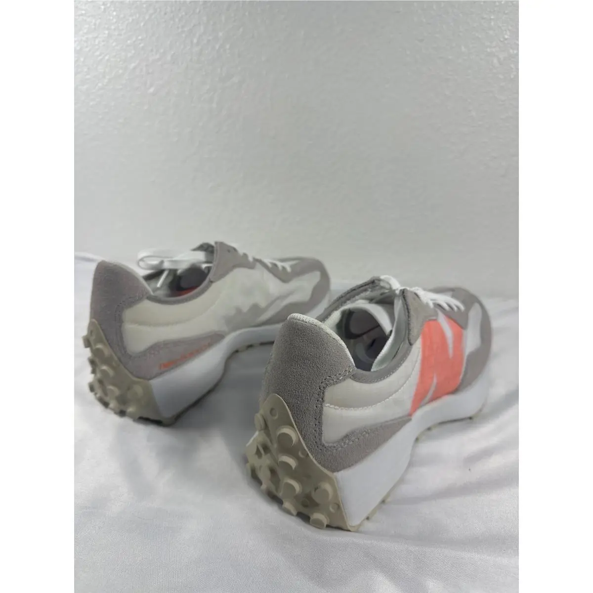 New Balance shoes - New Balance 327 MS327SS - White 4