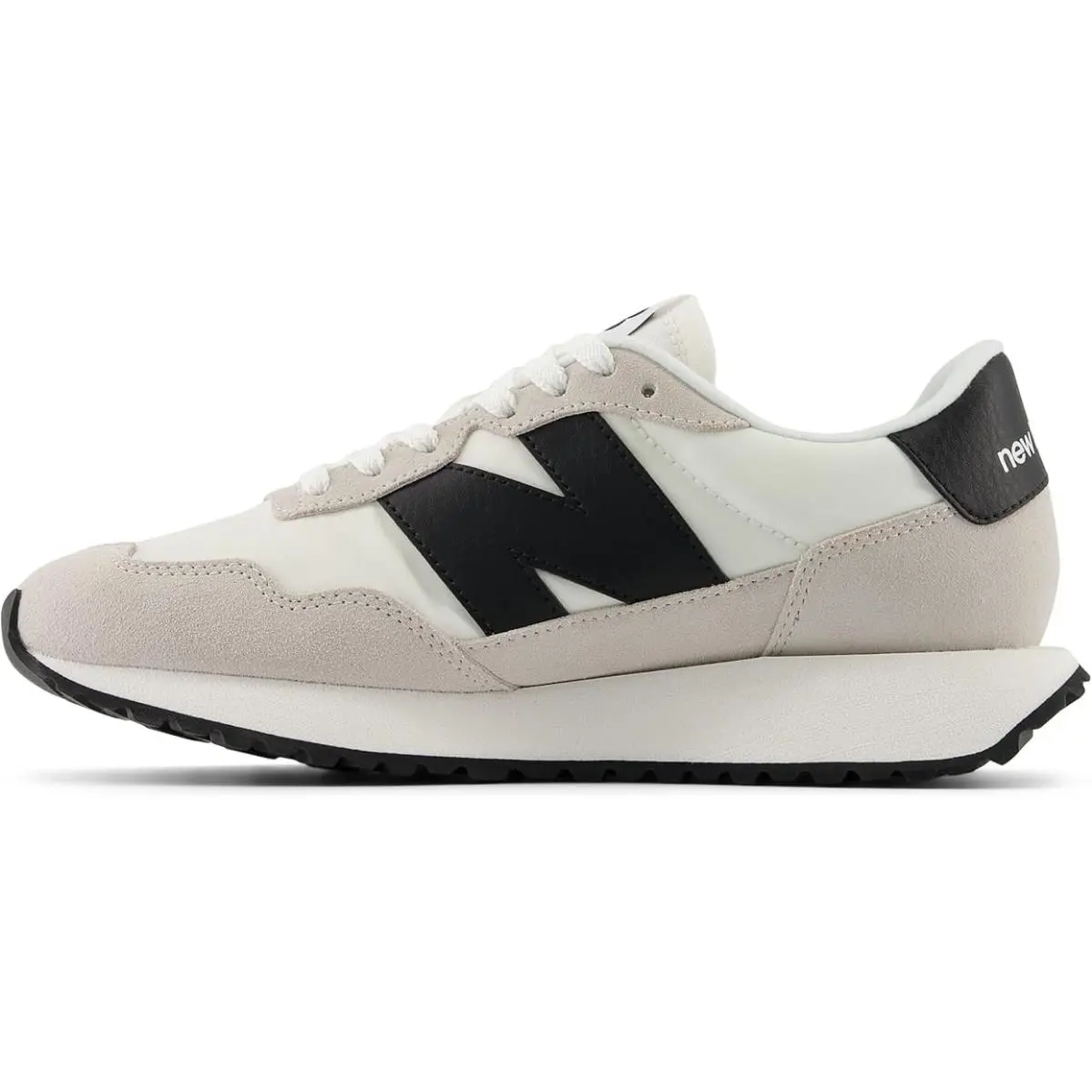 New Balance shoes - Sea Salt / Silver Birch / Black (UPC: 197376530764) 0