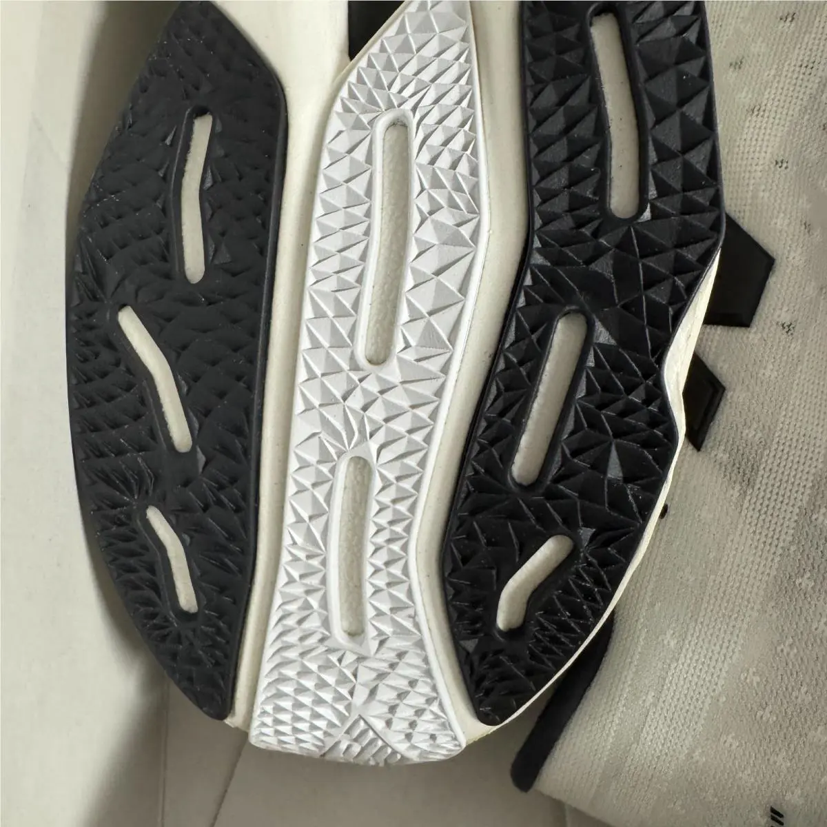 New Balance shoes - New Balance PaperBoy Paris x FuelCell SuperComp Elite v4 - MRCELPB4 - White 2
