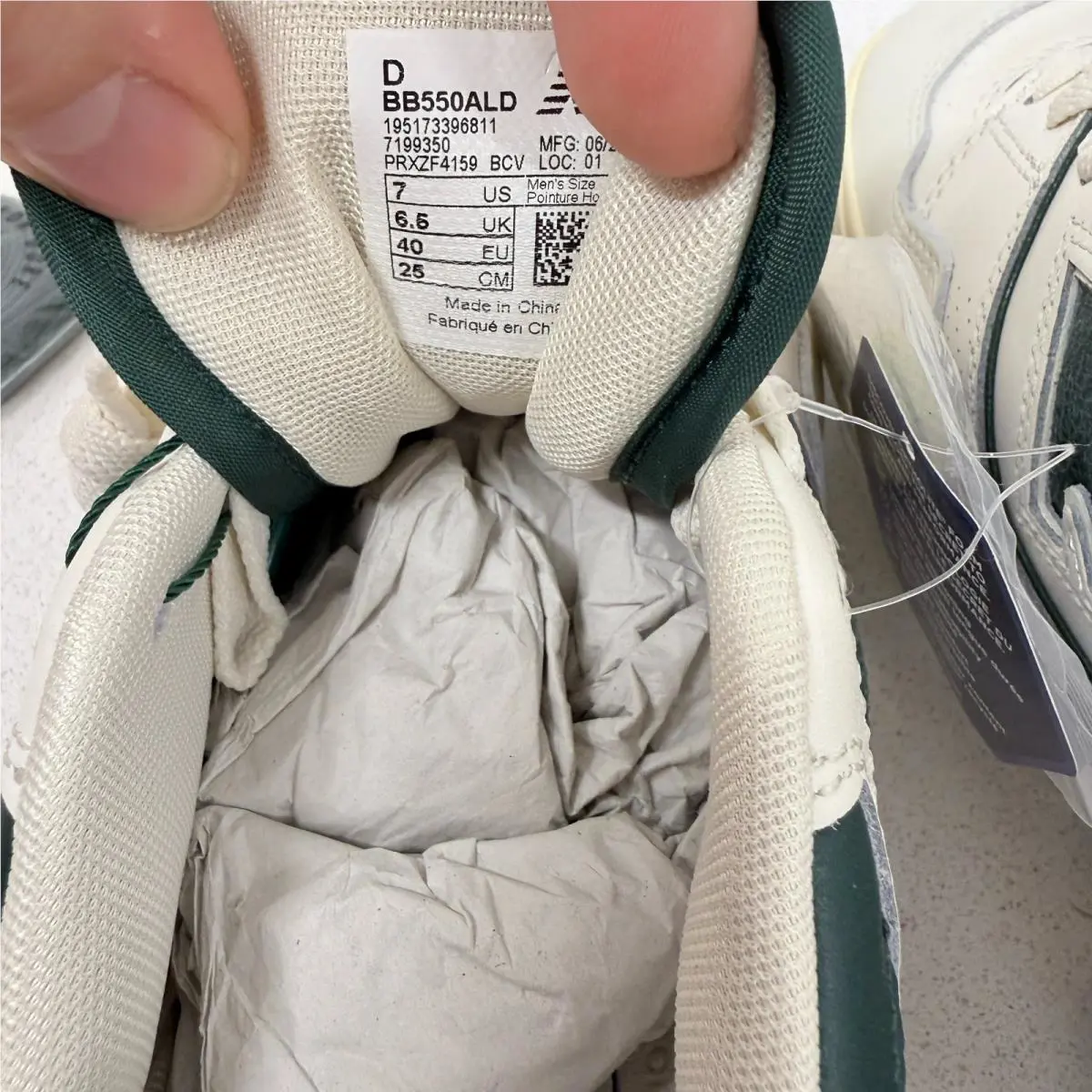 New Balance shoes - New Balance 550 - BB550ALD - White / Green (UPC: 195173396811) 13