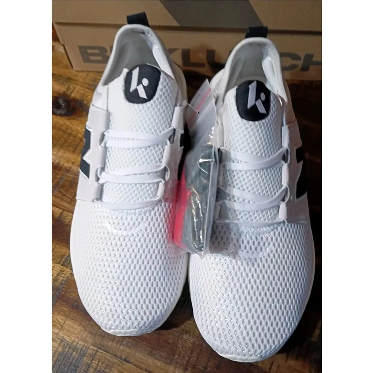 New Balance shoes - new balance cruz/klutch - White (UPC: 196652944837) 4