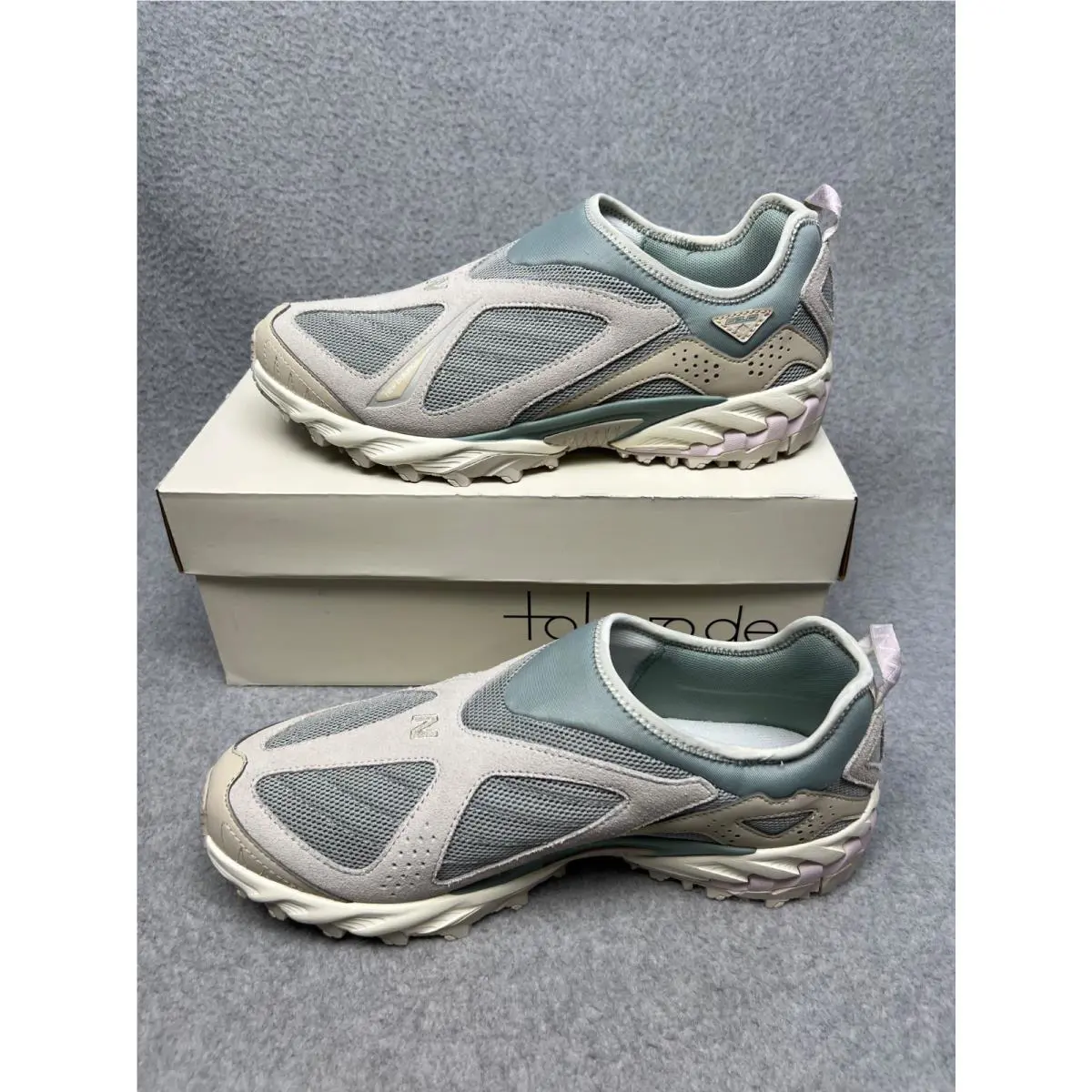 New Balance shoes - Ivory 0