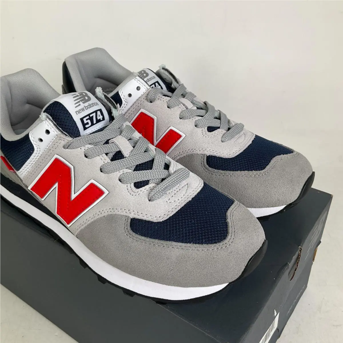 New Balance shoes - Gray (UPC: 195173190594) 1