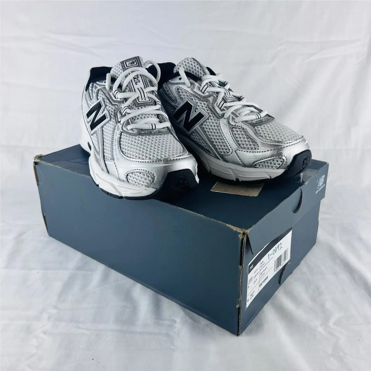 New Balance shoes - New Balance 740 - SILVER METALLIC/BLACK (UPC: 0198686885193) 0