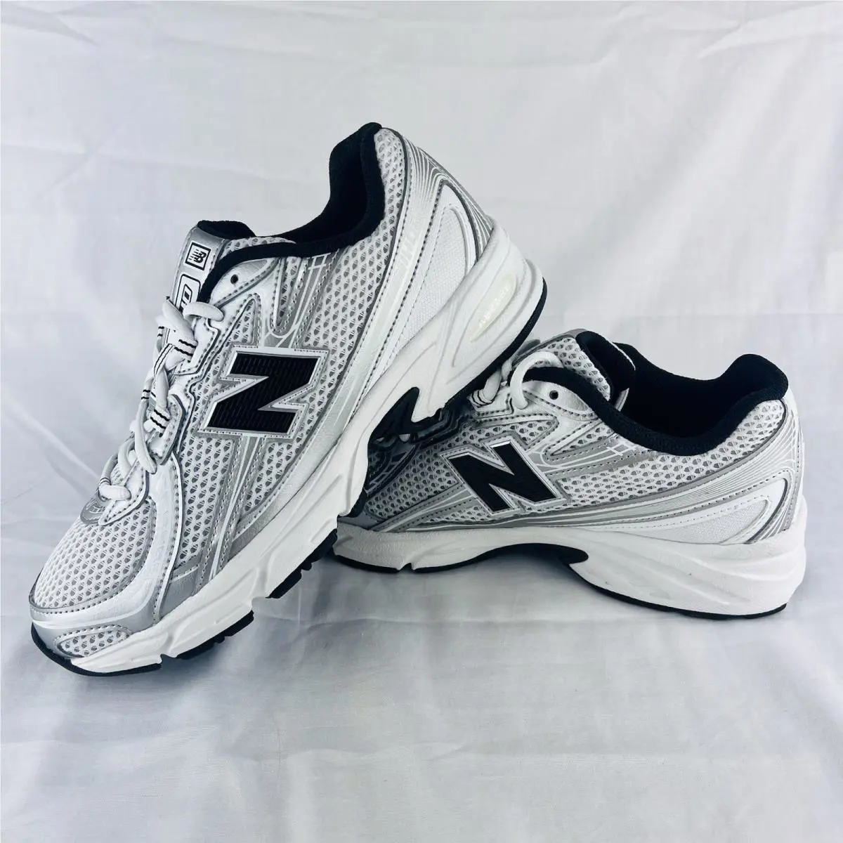 New Balance shoes - New Balance 740 - SILVER METALLIC/BLACK (UPC: 0198686885193) 3