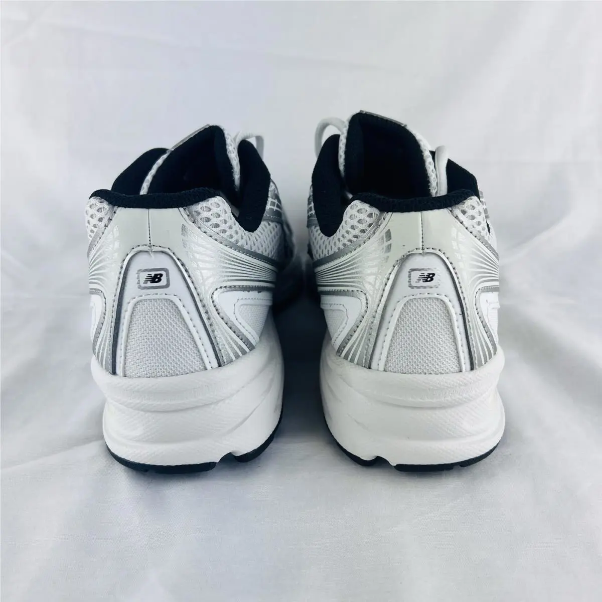 New Balance shoes - New Balance 740 - SILVER METALLIC/BLACK (UPC: 0198686885193) 4