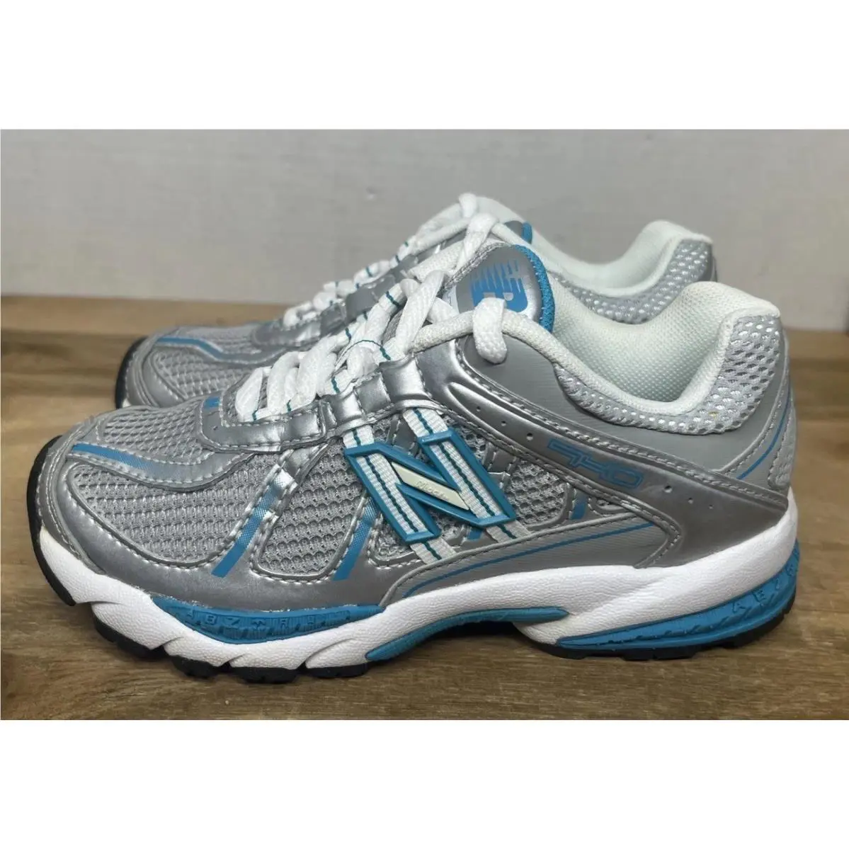 New Balance shoes - New Balance 740 - Blue 0