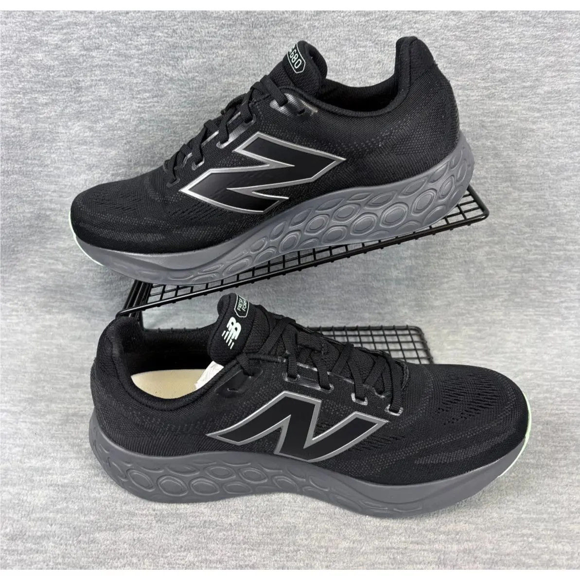 New Balance shoes - New Balance 680 - Black 0