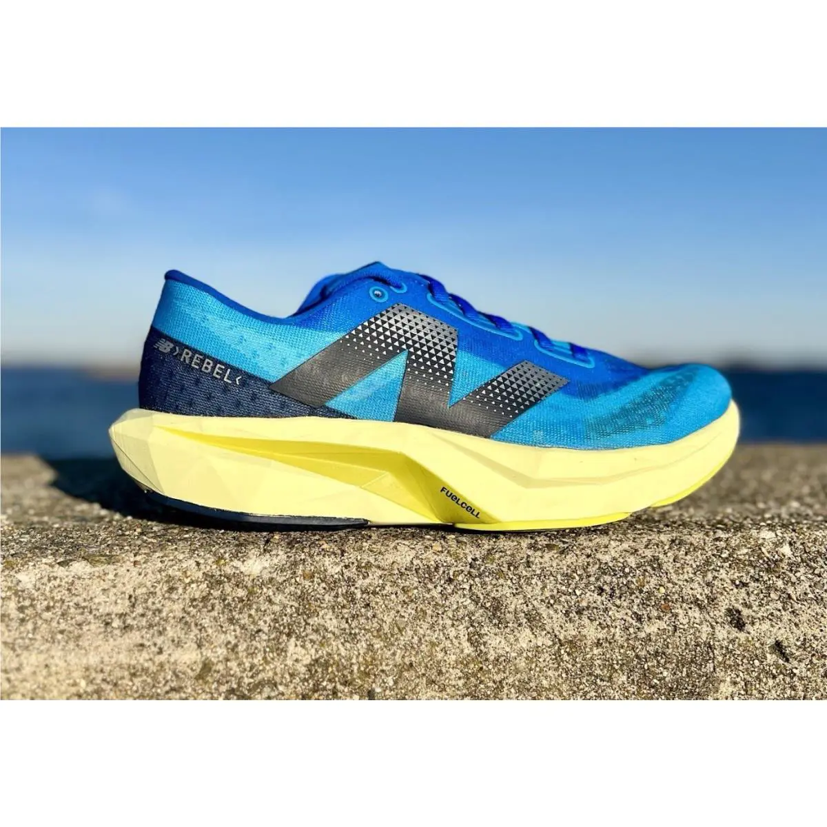 New Balance shoes - FuelCell Rebel V4 - FuelCell Rebel - MFCXLC4 - Blue 8
