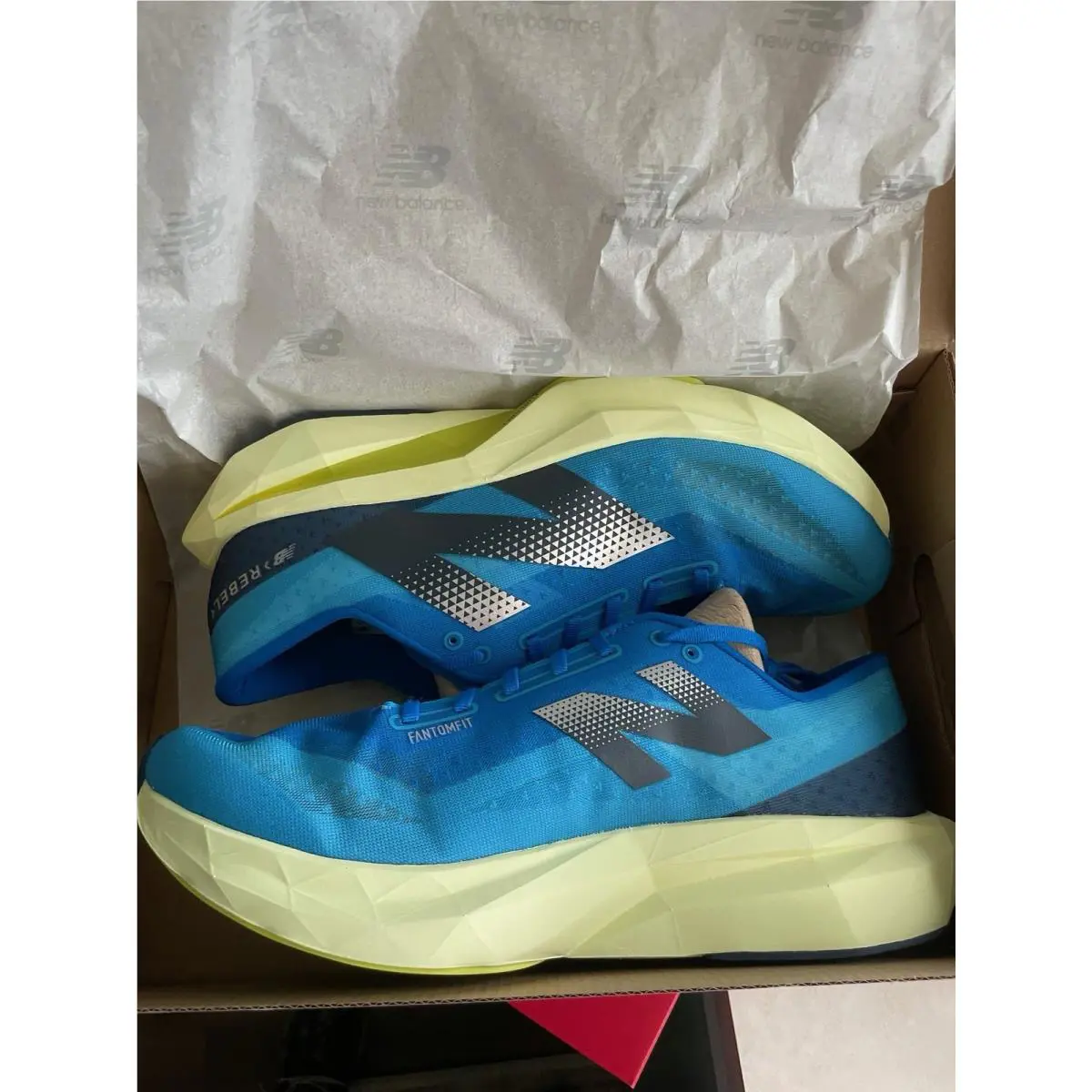 New Balance shoes - FuelCell Rebel V4 - FuelCell Rebel - MFCXLC4 - Blue 7