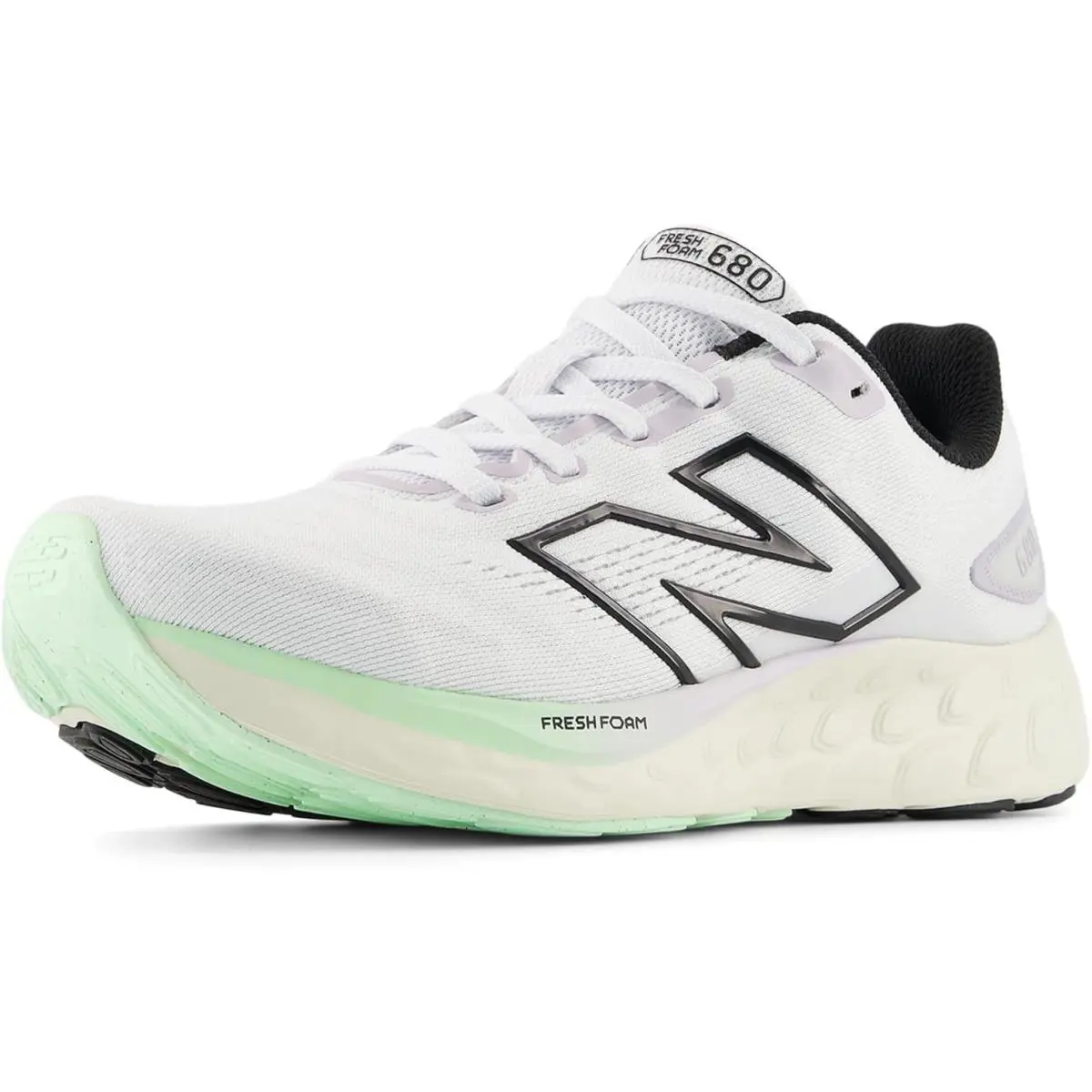 Size. 7.5 New Balance Women`s Fresh Foam 680 V8