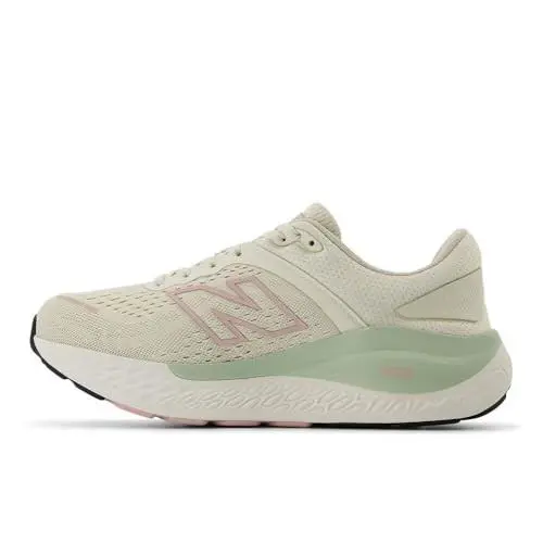 New Balance shoes - Silver (UPC: 008678938779) 0