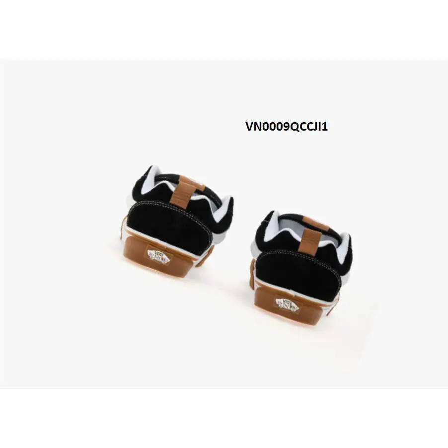 Vans shoes - VANS Knu-Skool - VN0009QCCJI1 - Black 3