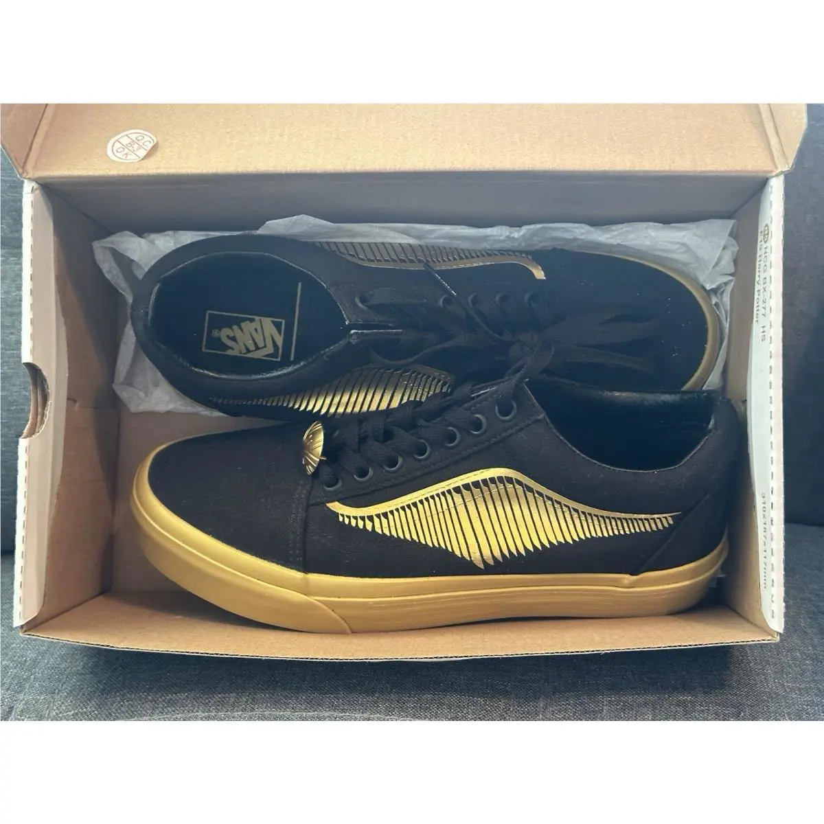 Size 7.5 Men’s - Harry Potter x Vans Old Skool Golden Snitch