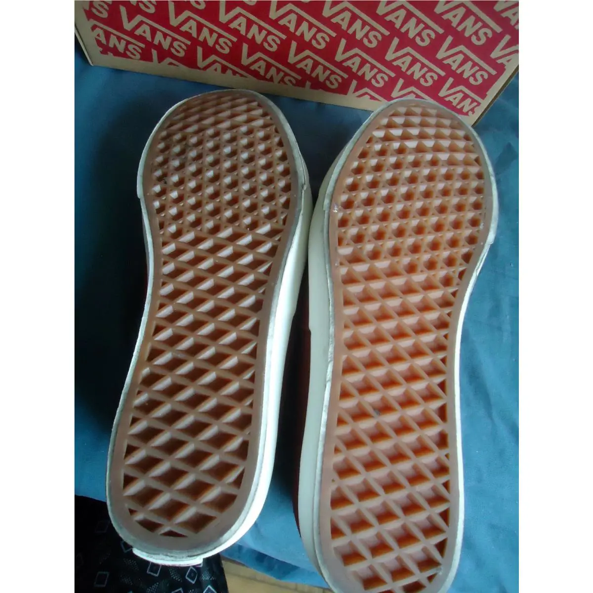 Vans shoes - VANS Authentic - Authentic - Red (UPC: 197642837030) 1