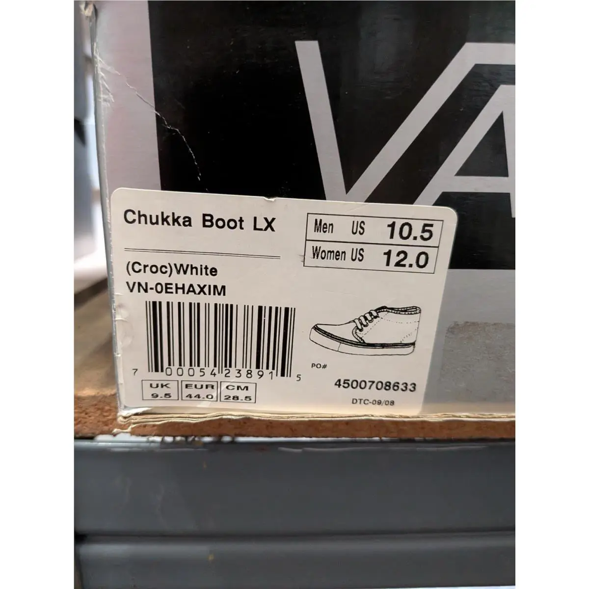 Vans shoes - vans chukka boot lx - chukka boot - VN-0EHAXIM - White 5