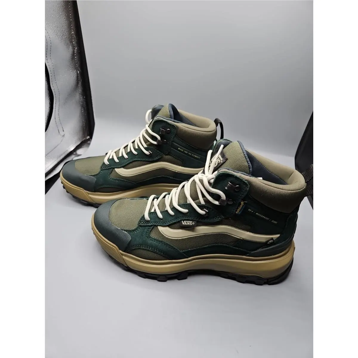 Vans Mte Crestline Waterproof Boots Green/black VN000CVQ203 Men`s 8.5 Women`s 10