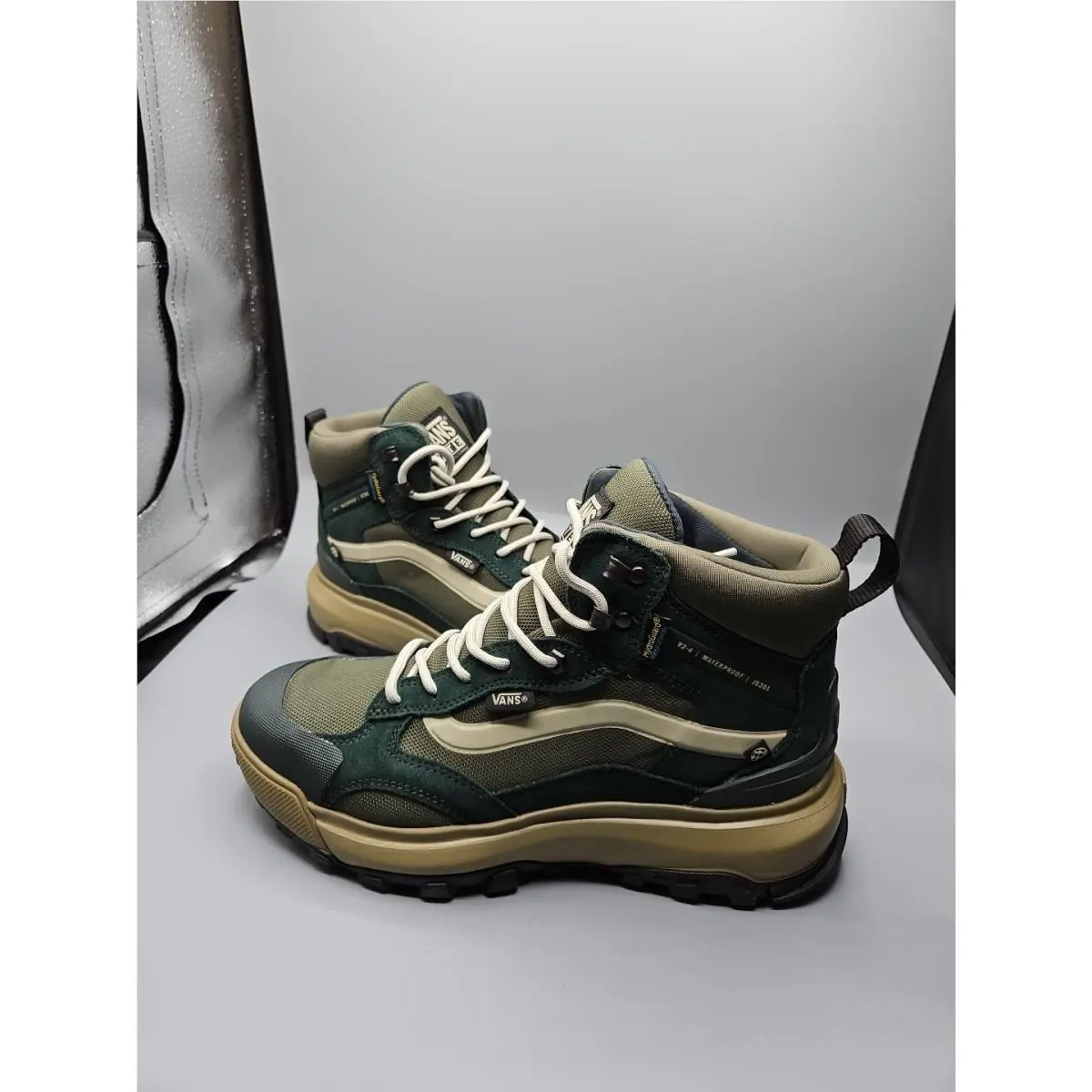 Vans shoes - VANS MTE - MTE - VN000CVQ203 - Green 0