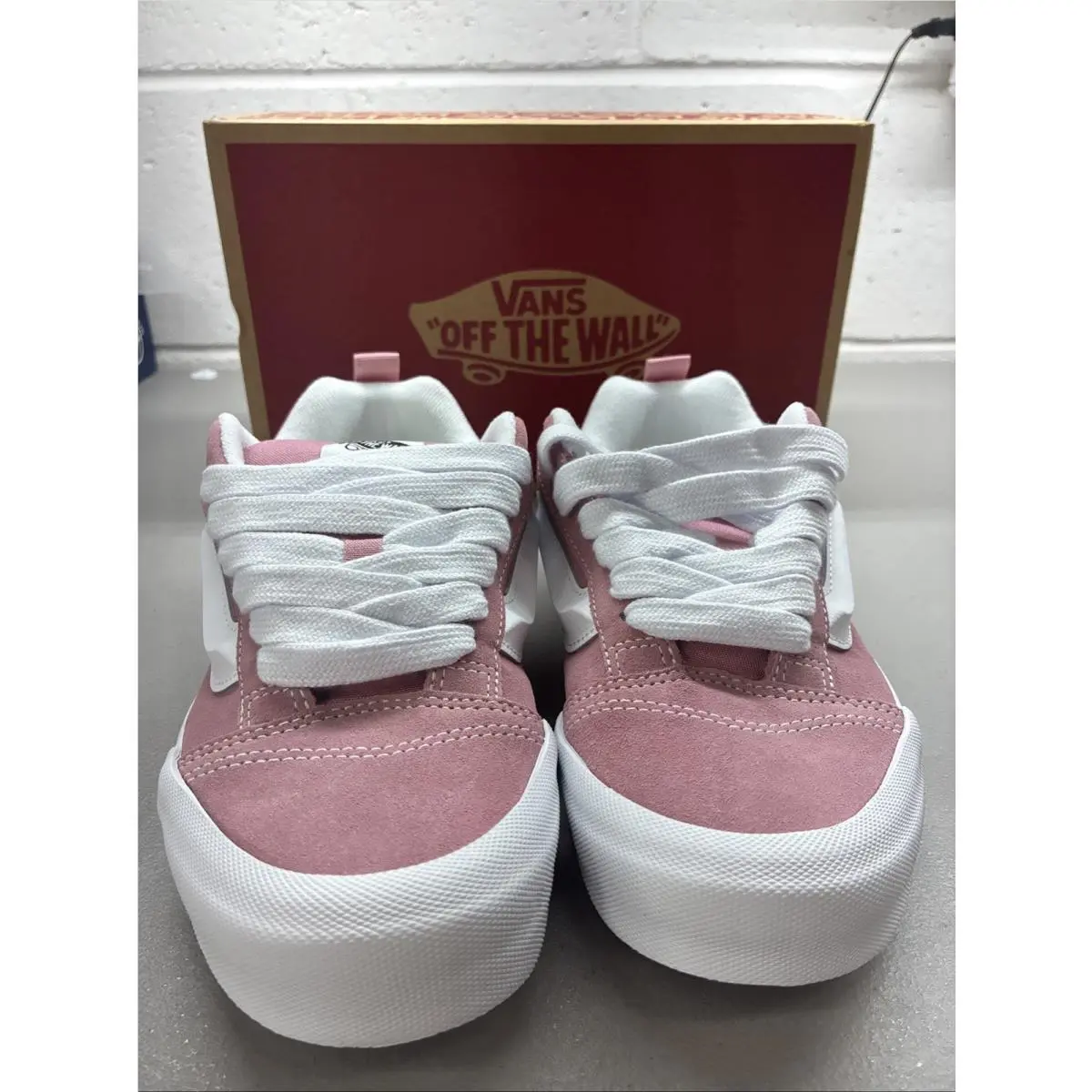 Vans shoes - VANS Knu-Skool - VN000CS0C3S - Pink 0