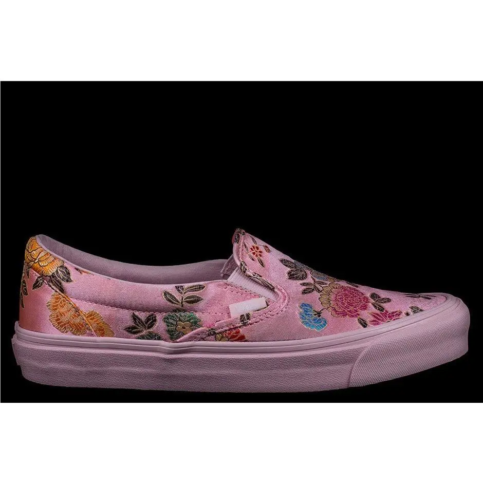 Vans Vault x Opening Ceremony Slip-on LX Qi Pao Pink US9