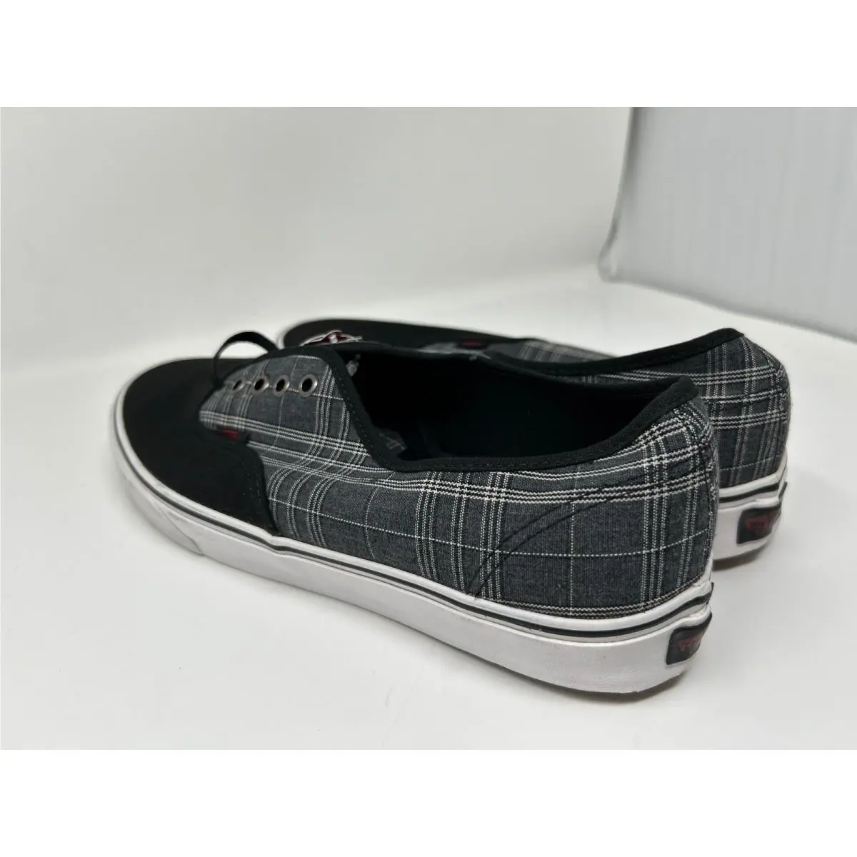 Vans shoes - Black (UPC: 700053812451) 8
