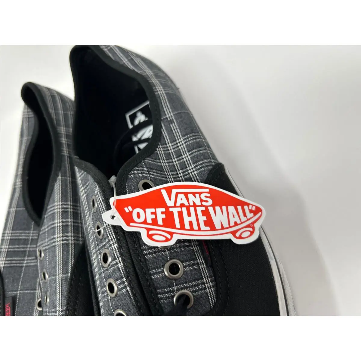 Vans shoes - Black (UPC: 700053812451) 4