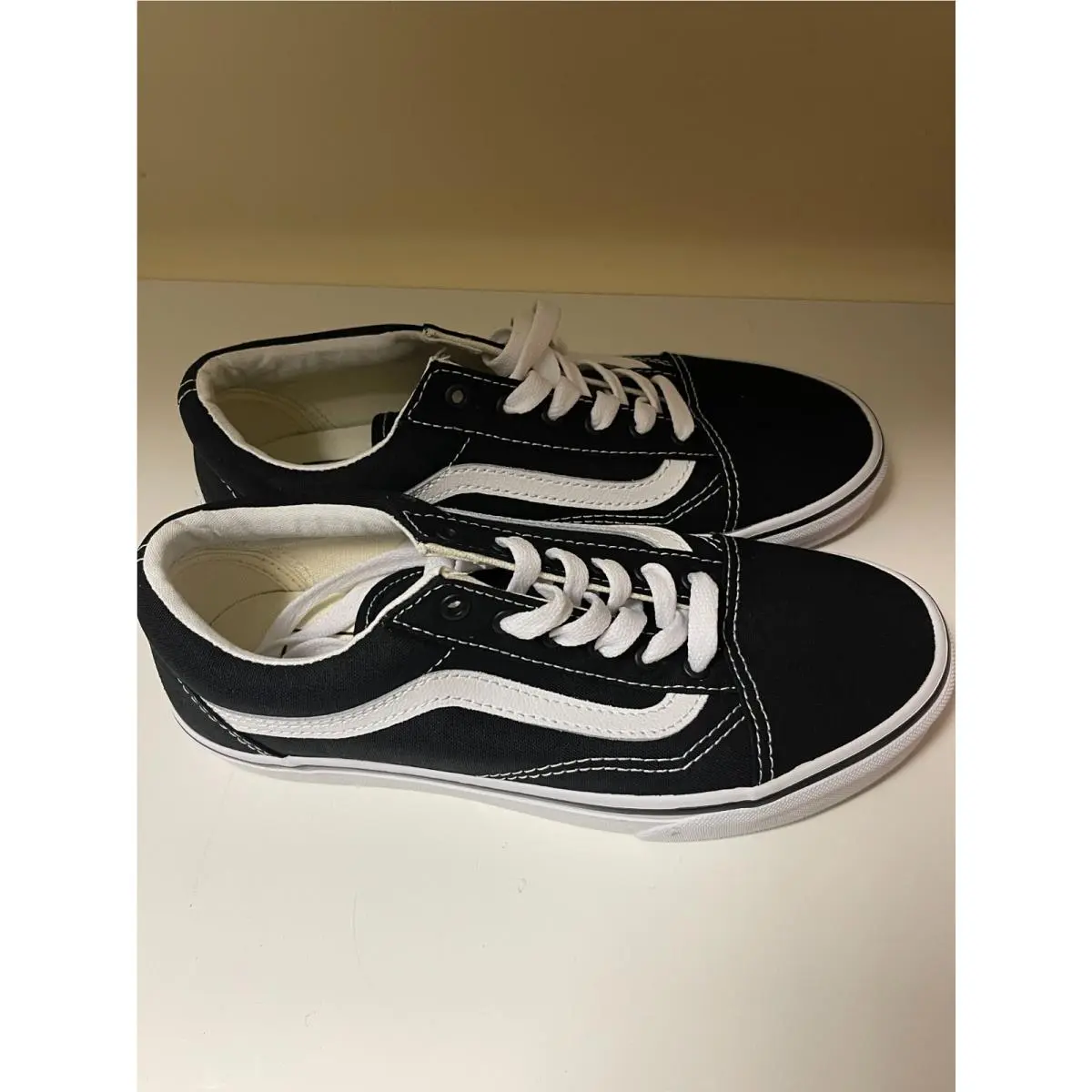 Vans shoes - Old Skool - Old Skool - VN-000ZDF1WX - Black/ White 4