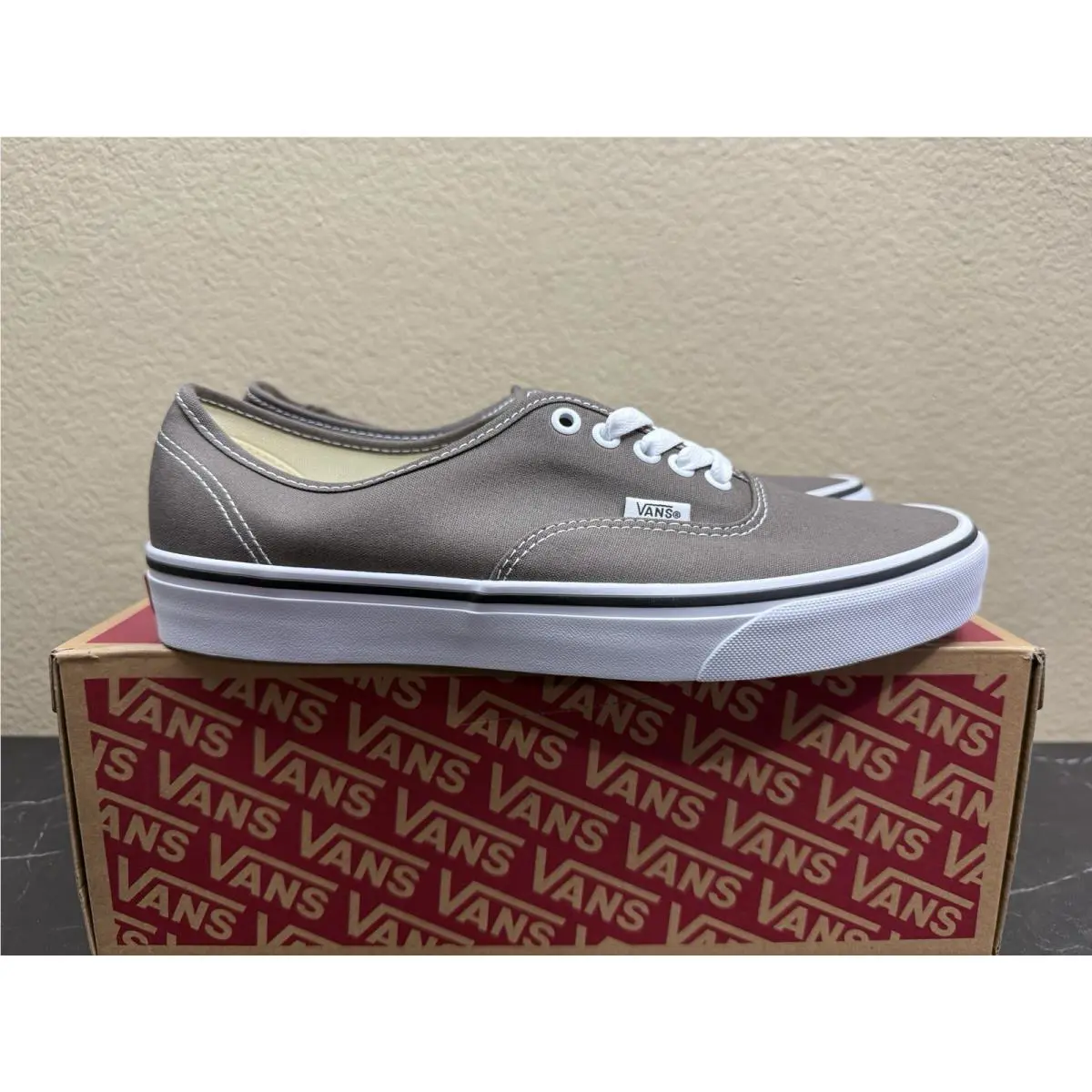 Vans shoes - VANS VN000EE3BLK - Brown 0