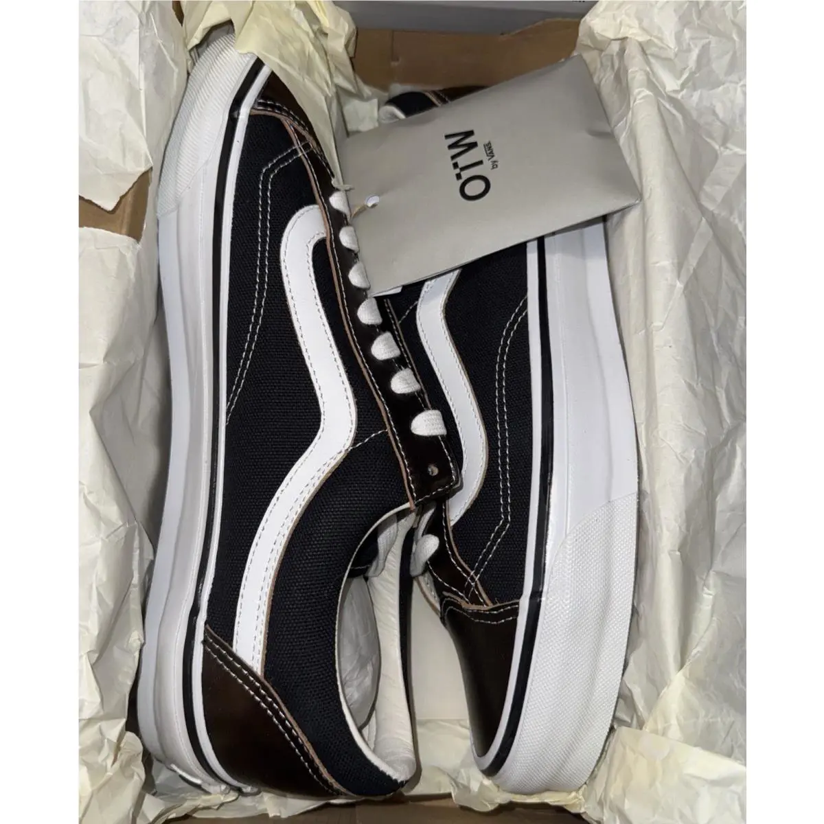 Vans shoes - Old Skool 36 Vibram - Old Skool Vibram - VN000D2GBA2 - Black/white/brown 0