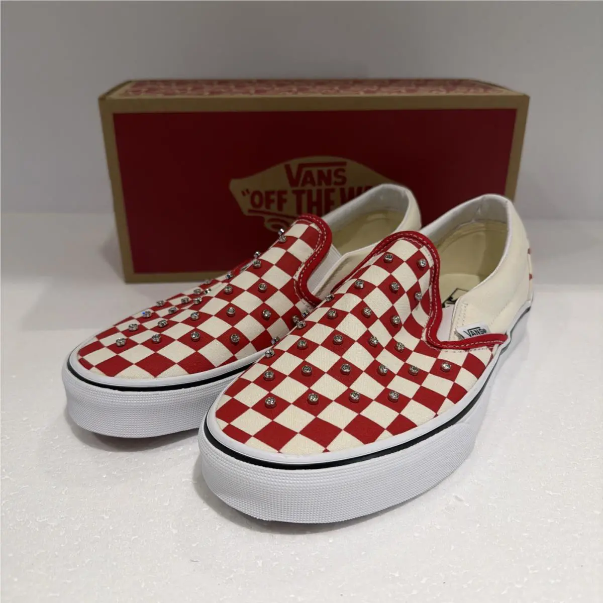 Vans Slip-on Checkerboard Rhinestone Shoes CD4 Red/white Women`s Size 9