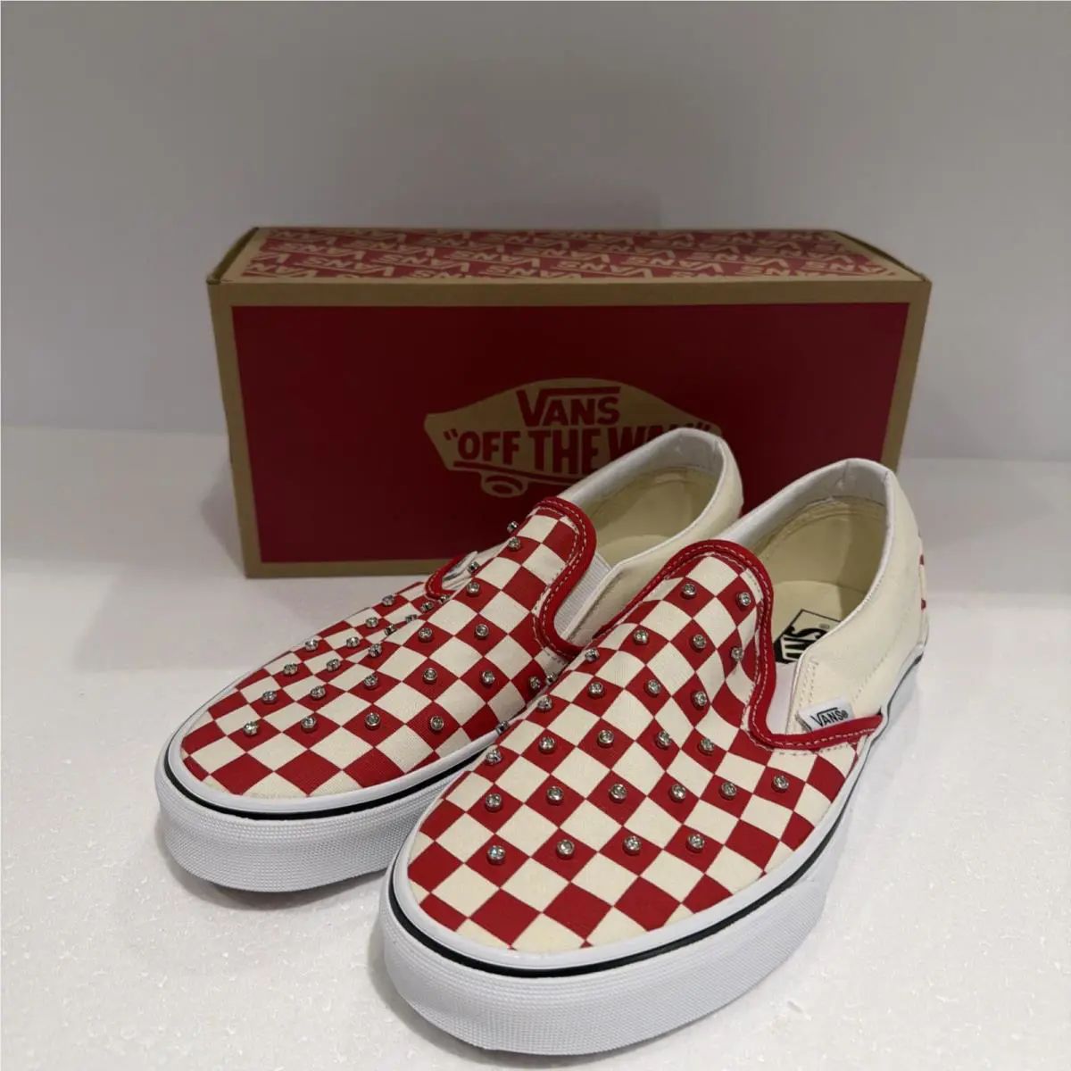 Vans shoes - VANS Slip-On - VN000D6YIZQ - Red 0